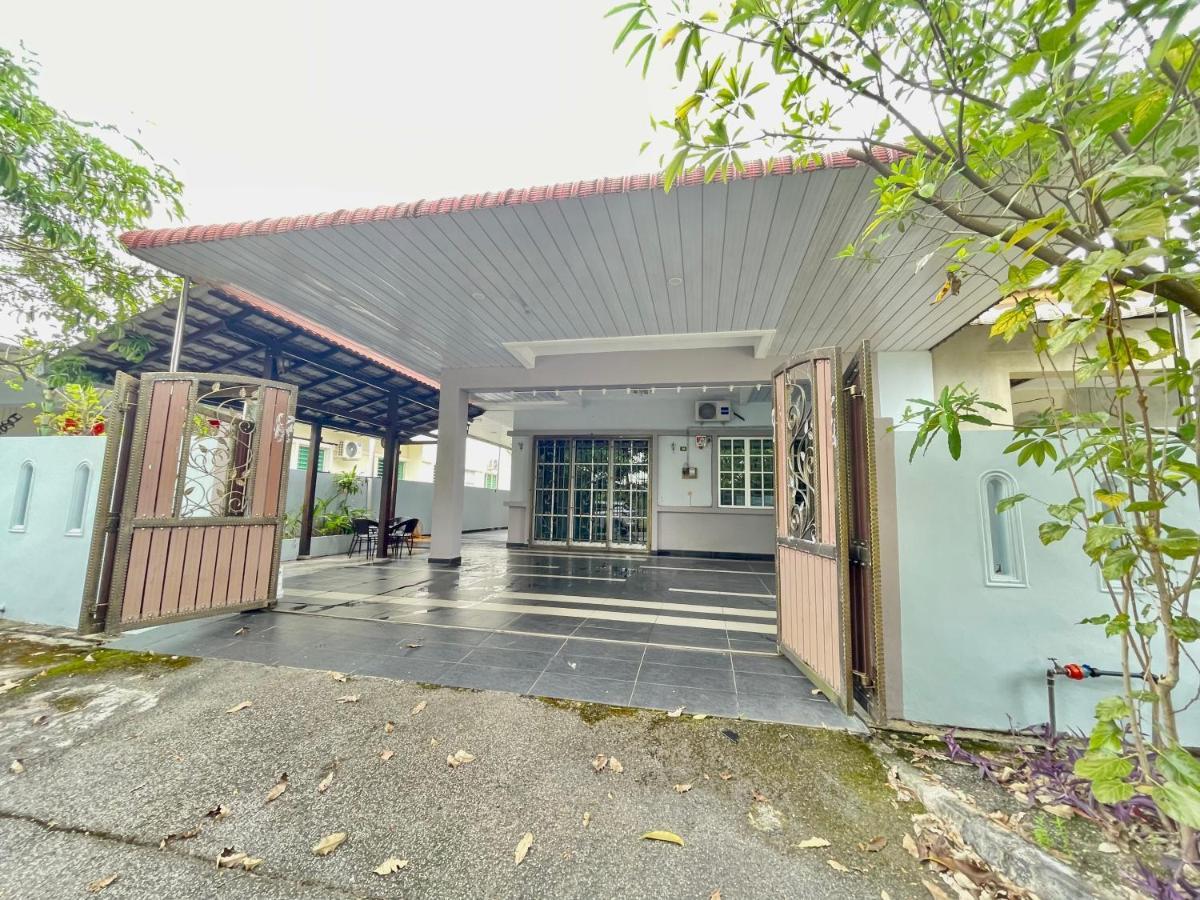 Comfort 36 Entire House At Alma بوكيت ميرتاجام المظهر الخارجي الصورة